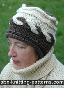 Two-Color Hat with Cable