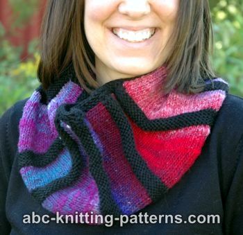 The Cubist Short Row Cowl