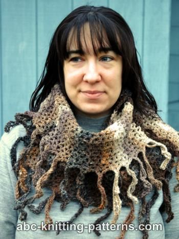 Easy Fringed Infinity Cowl